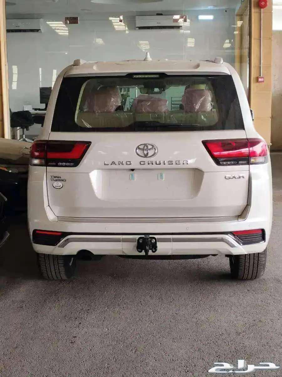 Land Cruiser GXR Diesel GXR L4 Saudi 2025 at Al-Hasan63672614729345114