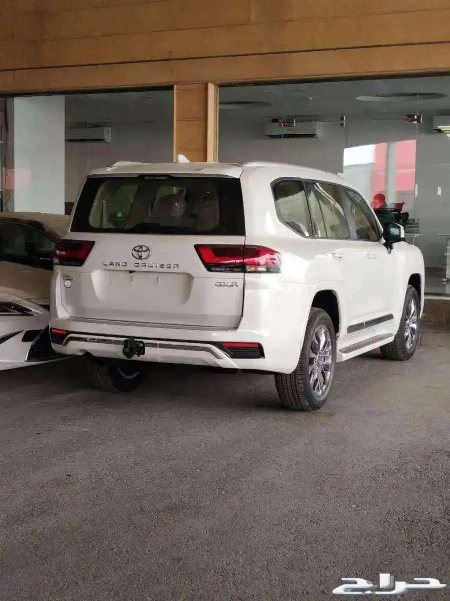 Land Cruiser GXR Diesel GXR L4 Saudi 2025 at Al-Hasan63672614729345112