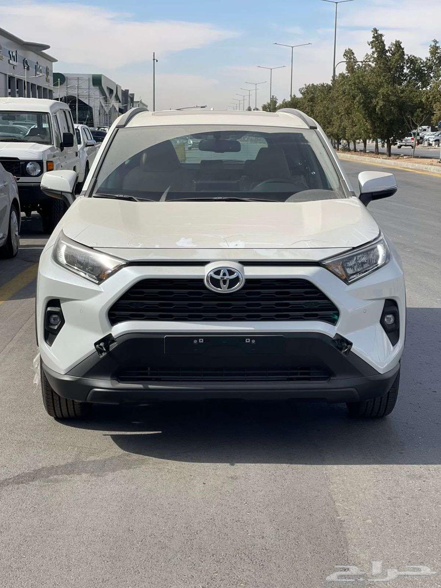 2025 Toyota RAV4 18-inch Alloy Wheels, Full XLE Trim, 2500CC, Premium, Cash & Bank Installments Available63673800986370111