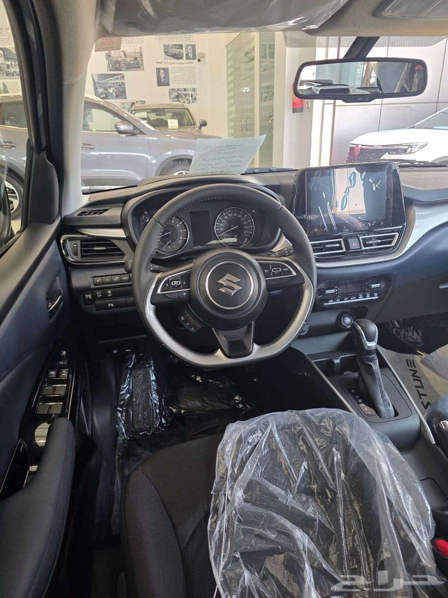عرض خاص سزوكي بالينو63698969831043111