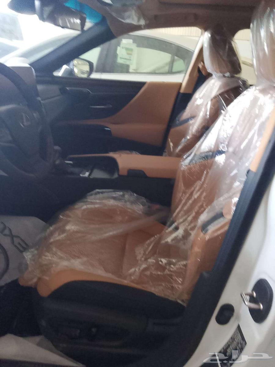 Lexus ES350 DD White Gulf Model 202563676440528771114