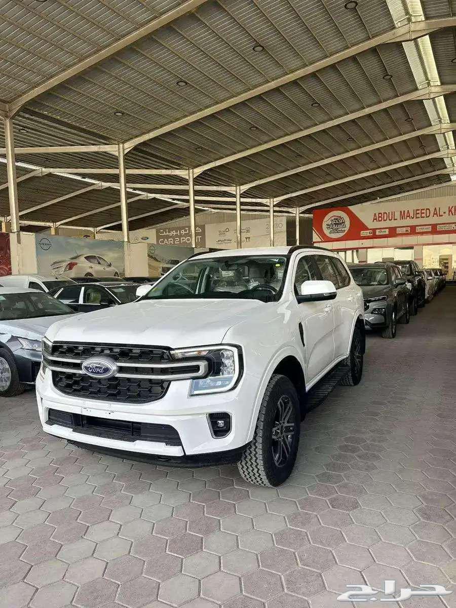 فورد ايفرست 2025 قير اوتماتيك بنزين دبل63679411592451112