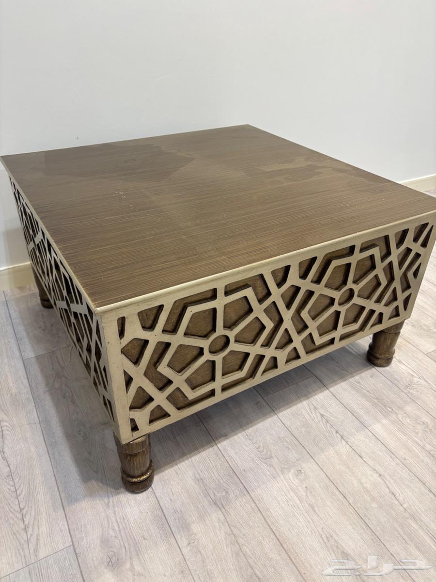 Large coffee table63655515293187111