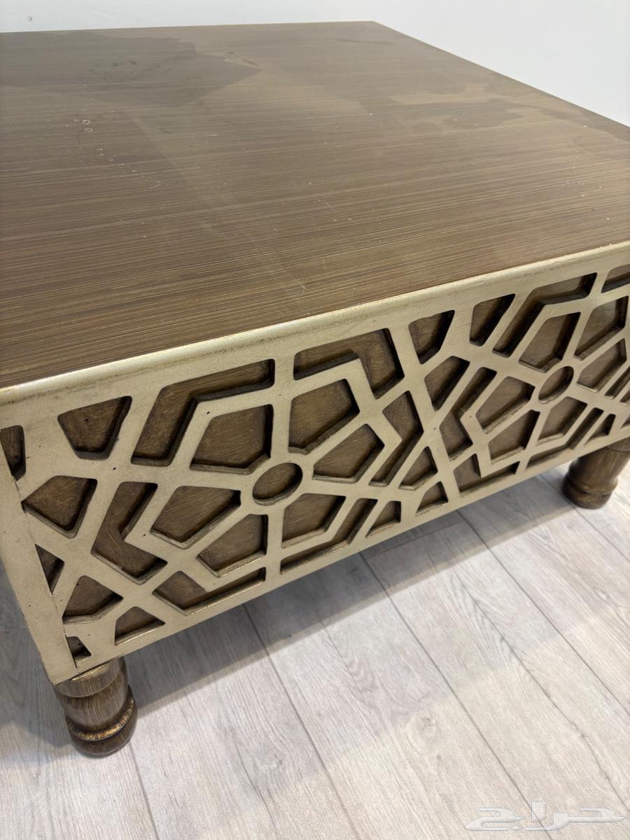 Large coffee table63655515293187110