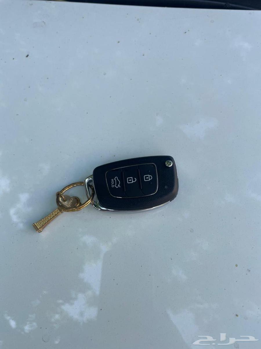 Accent Model 201863672320967425111