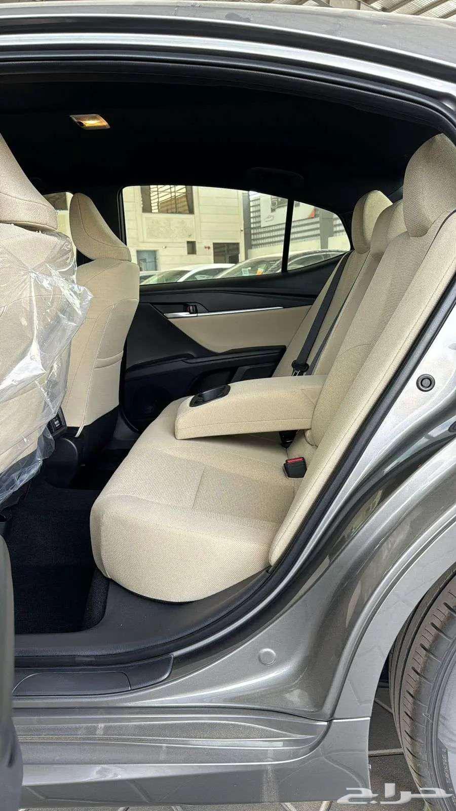 تويوتا كامري Eستاندر بنزين سعودي2025-11730063674876122243113