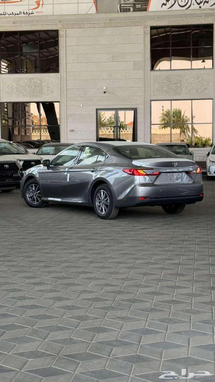 تويوتا كامري Eستاندر بنزين سعودي2025-11730063674876122243114