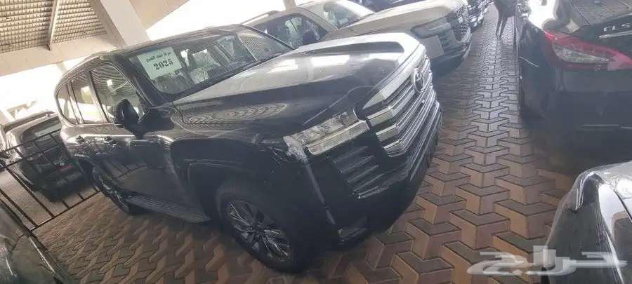 تويوتا لاندكروزر 2025 بريمي GXR L4ابواب شفط كاش وأقساط63680532783105112