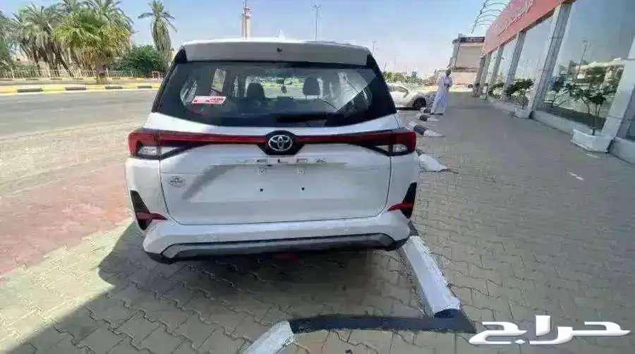 تويوتا فيلوز GLX موديل 2025م63673033308291110