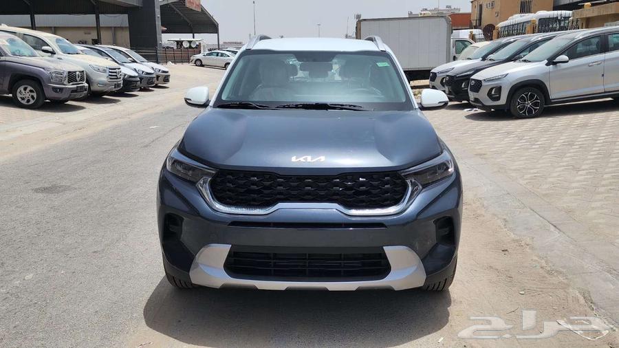عروضنا حصريه كيا سونيت نص فل2023تخفيضات القيادة لللسيارات63680979644803110