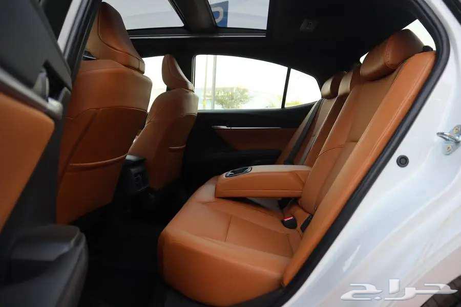 Toyota Camry Grande Gasoline 2025 (Installments on all banks)63673538154497112