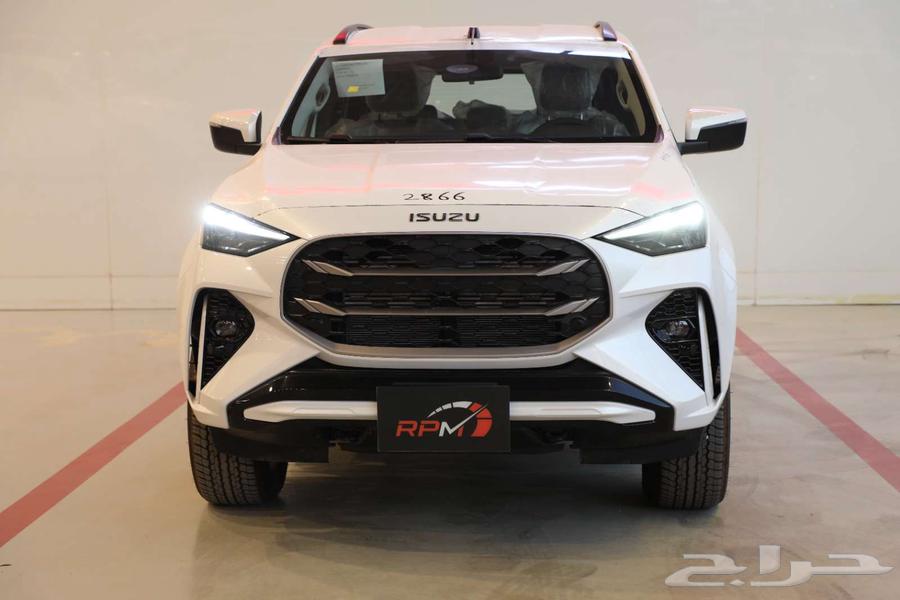 Isuzu MUX Full Option 4x4 2025 Now Available at RPM63674960148355110