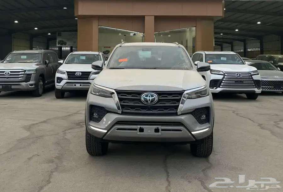 Toyota Fortuner GX2 Double Diesel 2025 Cash and Installment Offers63676544501890111
