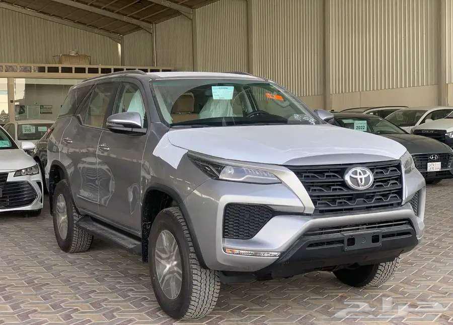Toyota Fortuner GX2 Without 4WD Gasoline 2025 Saudi New63675139150338111