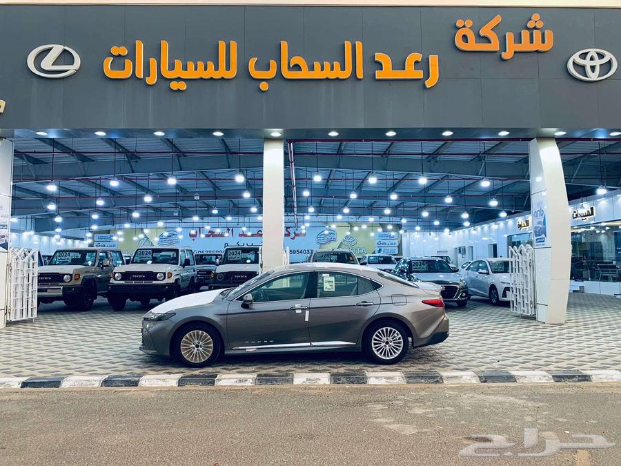 تويوتا كامري LE بنزين 202563673357891969114