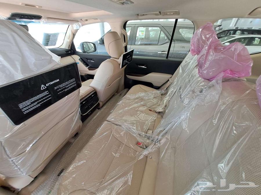 تويوتا لاندكروزر Gxr4 ( لون أسود ) 202563673716783619114