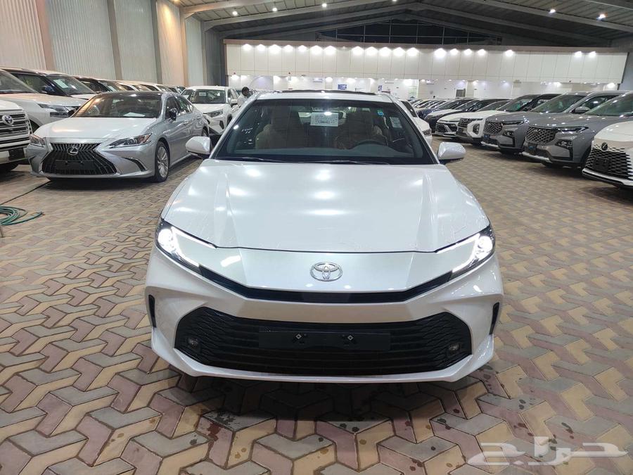 Toyota Camry (Hybrid E) Plus 202563673969251202110