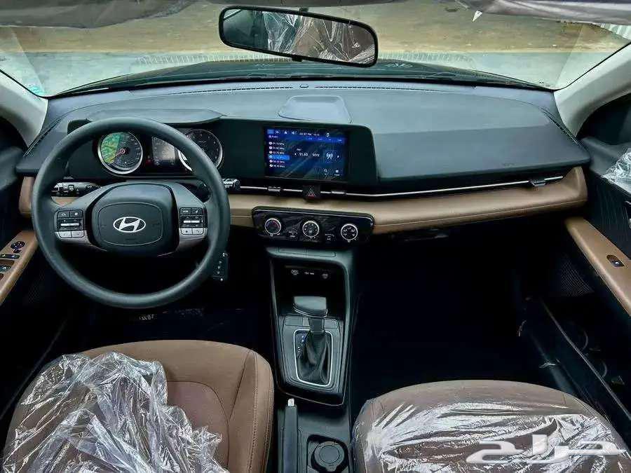 أكسنت فليت موديل 2025 بافضل الاسعار مع عازل حرارى مجانى63675487144065114