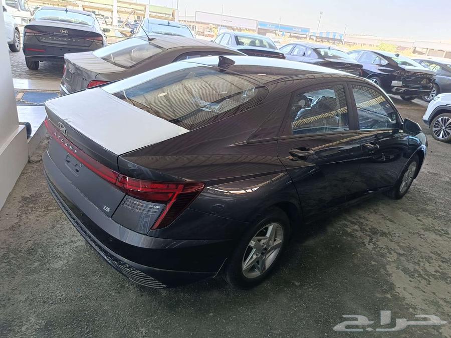 أكسنت فليت موديل 2025 بافضل الاسعار مع عازل حرارى مجانى63675487144065112