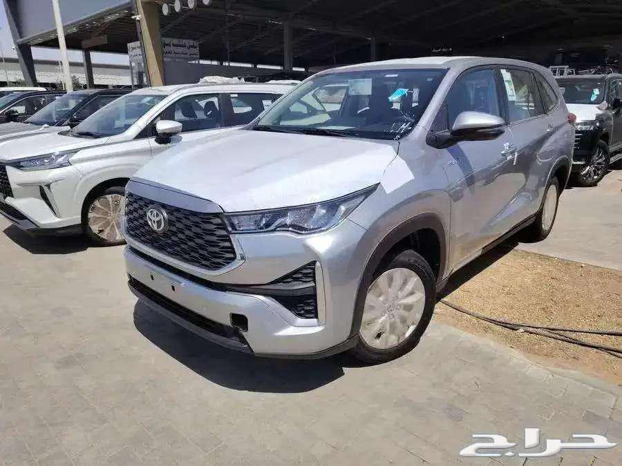 تويوتا انوفا VIP202463675668183810111