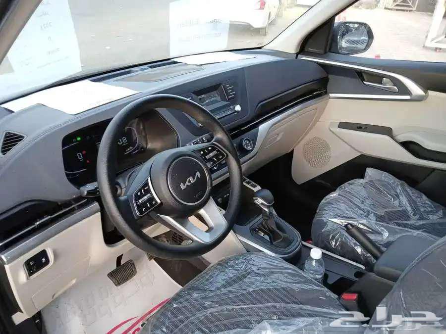 Kia Carens 2025 Standard and Full Cash or Installment63676356136323112