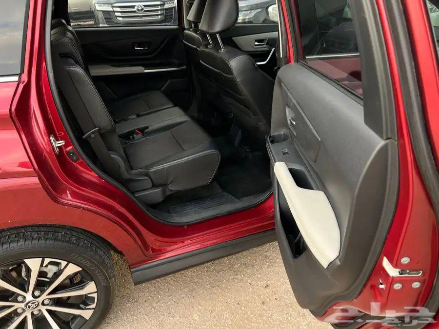 Toyota Vellfire 202363676716631171110