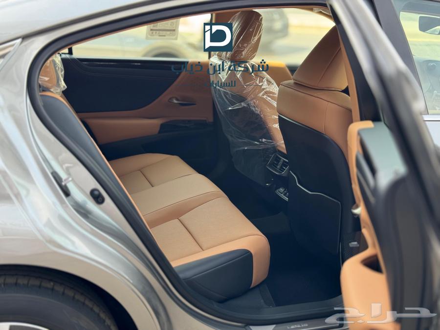 لكزس ES350 فئة CA خليجي 2025 لدى شركة ابن ذياب للسيارات63676972253825111