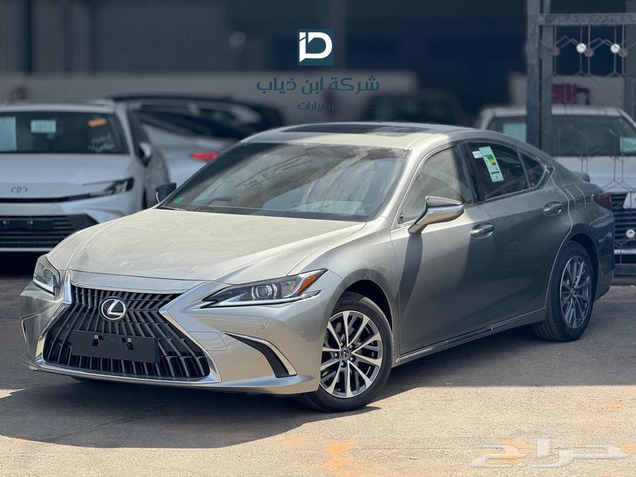 لكزس ES350 فئة CA خليجي 2025 لدى شركة ابن ذياب للسيارات63676972253825110