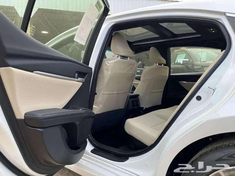 تويوتا كامري هايبرد LE 202563678449743490113