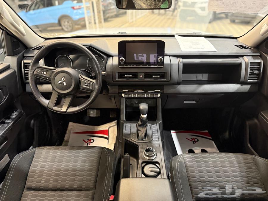 ميتسوبيشي L200 موديل 2024 دبل أداء يتحدي كل الظروف63698938327297113