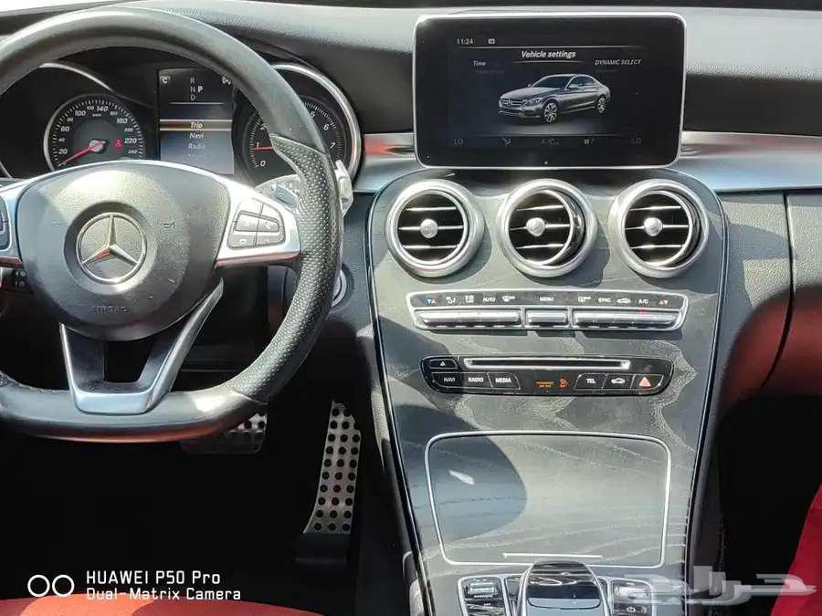 مرسيدس C200 بانوراما 201863680168659459112