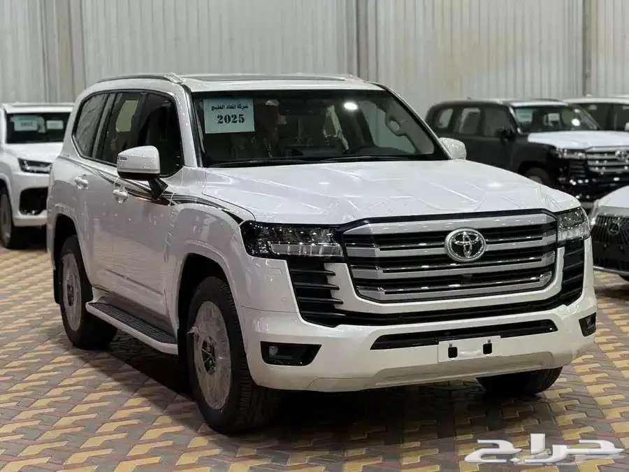 جي اكس ار L4 بريمي بنزين 2025 اللون ابيض أبواب شفط63680796966147111