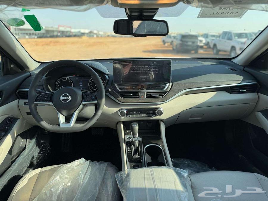 نيسان التيما SV نص فل موديل 202563680884442497113