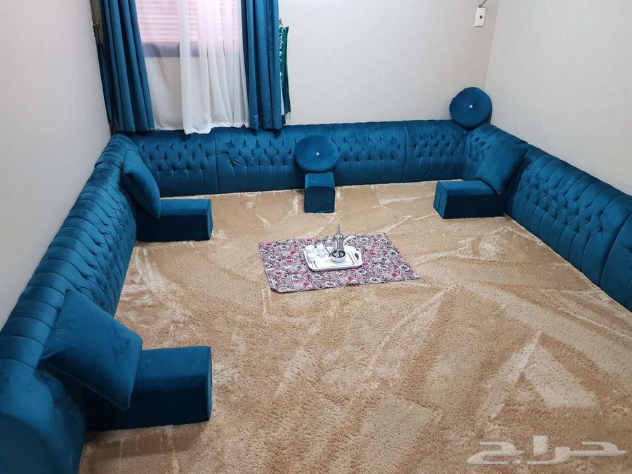 Clean floor seating set 4x4 with carpet, cushions, and pillows63655526408065110