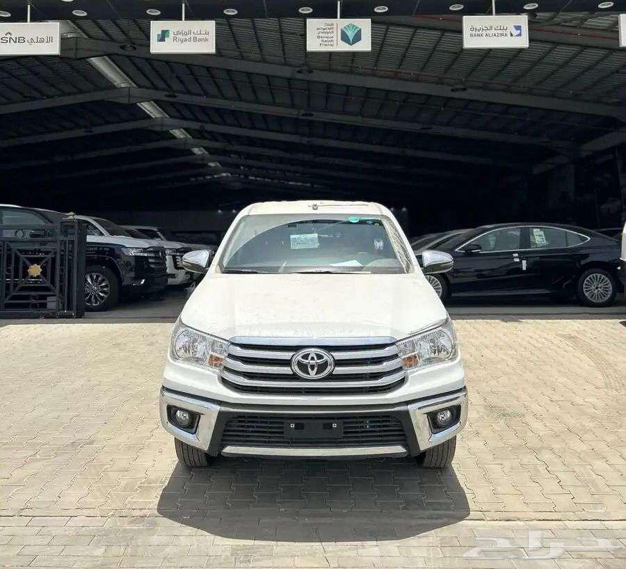 تويوتا هايلوكس غمارتين GLX2 جنوط بنزين 202563674786869251112