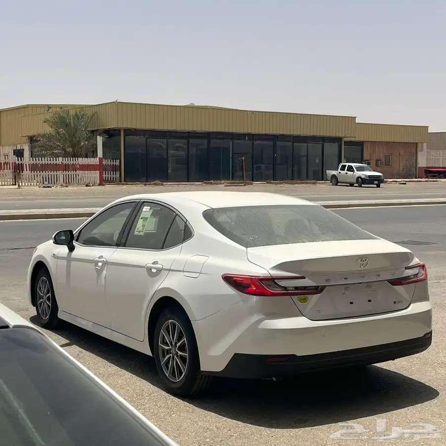 Toyota Camry E Hybrid 2025 Cash and Installments63673252270723112