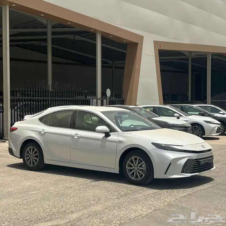 Toyota Camry E Hybrid 2025 Cash and Installments63673252270723111
