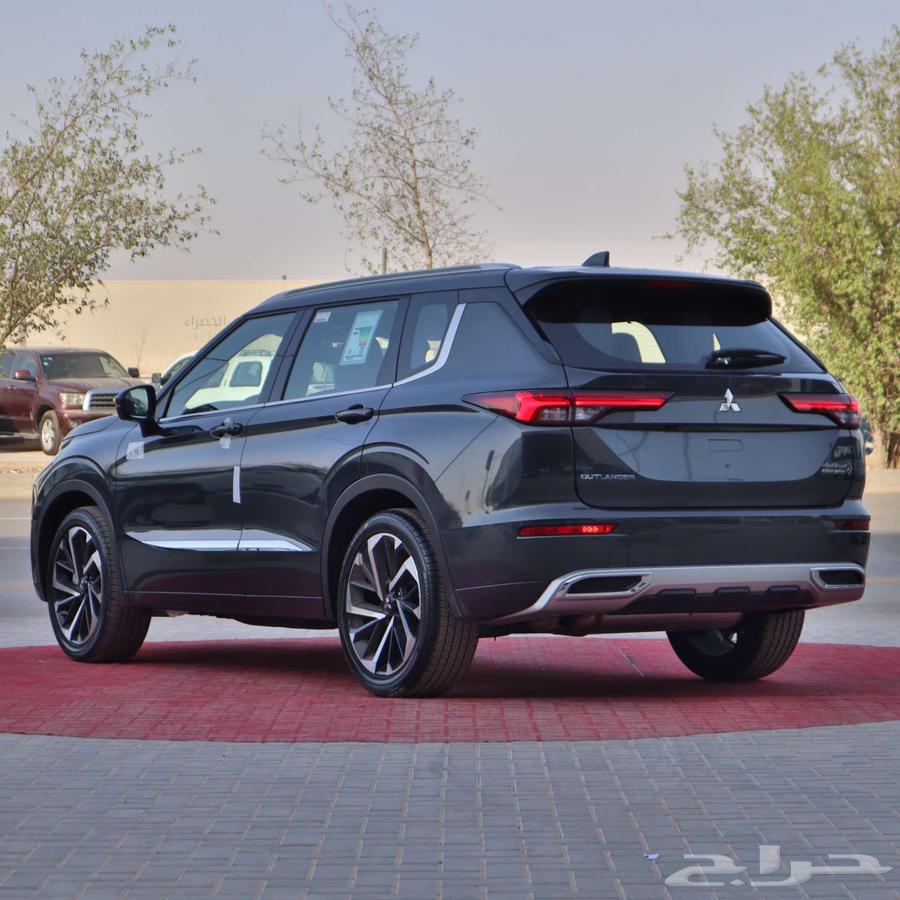 ميتسبويشي اوتلاندر 2025 نص فل وفل (اقساط جميع البنوك)63673969479809114