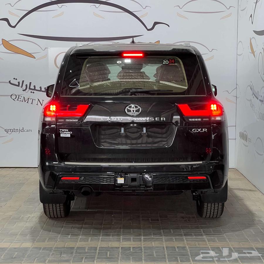عرض خاص تويوتا لاندكروزر GXRS الساير 2024 بسعر 29500063675668227202113