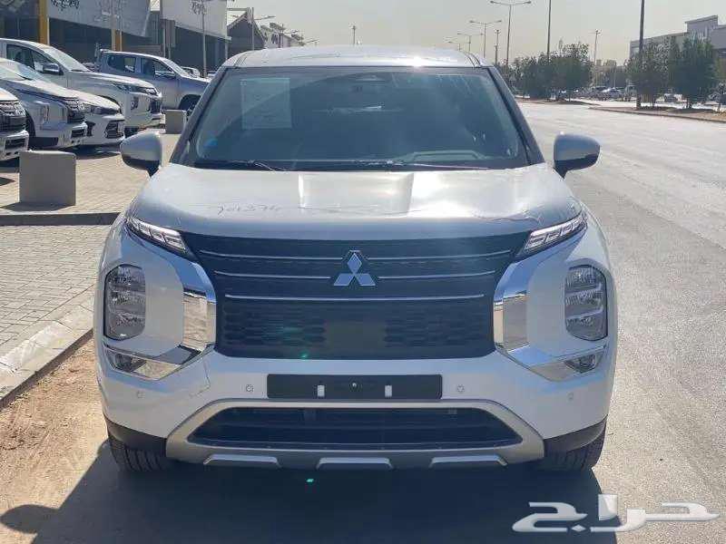 ميتسوبيشي اوتلاندر نص فل وبريميوم سعودي 202563698966660481110