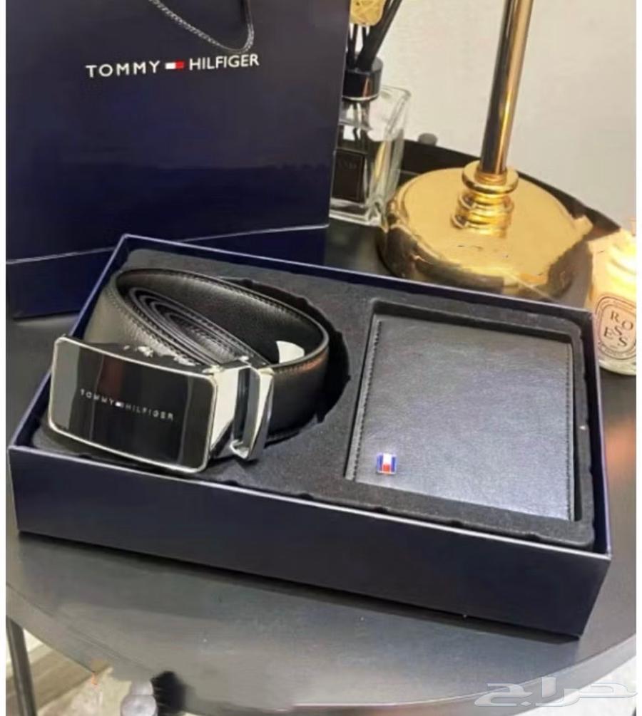 Tommy Hilfiger belt and wallet on order63655701292929112