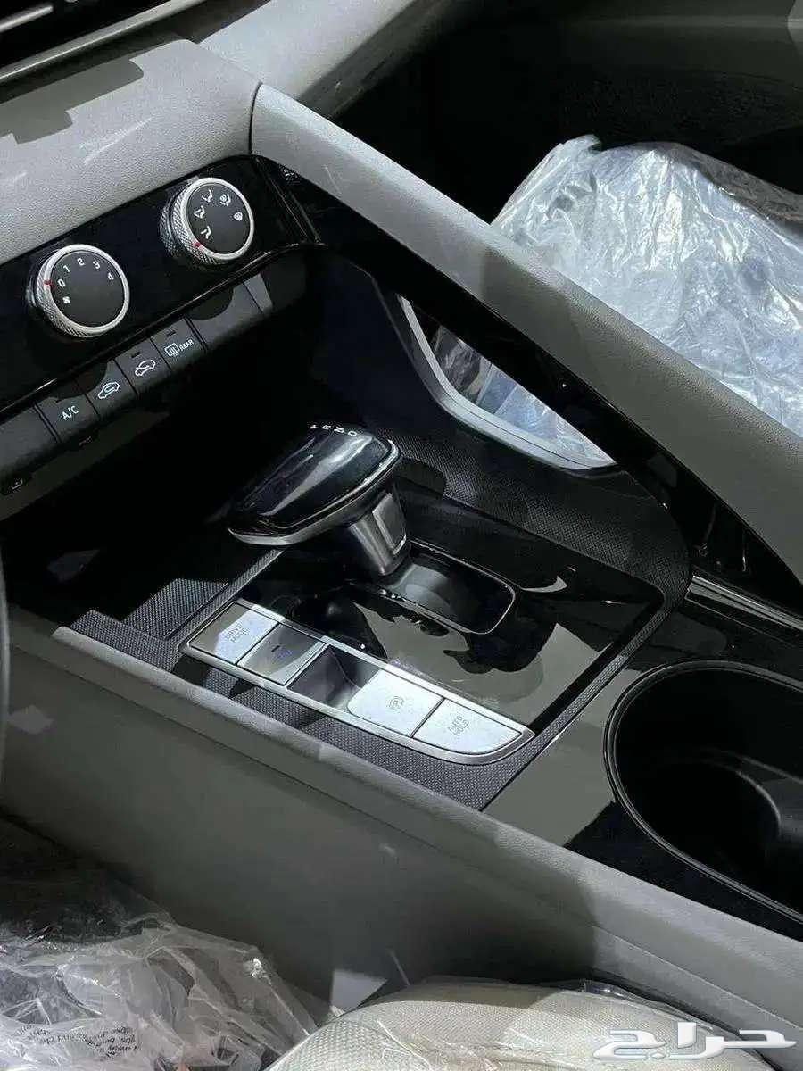 Hyundai Elantra Smart 2.0 Model 202563698962651649114