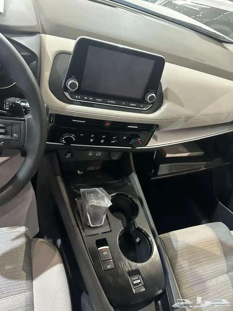Nissan Extreem 2025 Standard Without Double 3 Rows (Installment and Cash)63699264834563114
