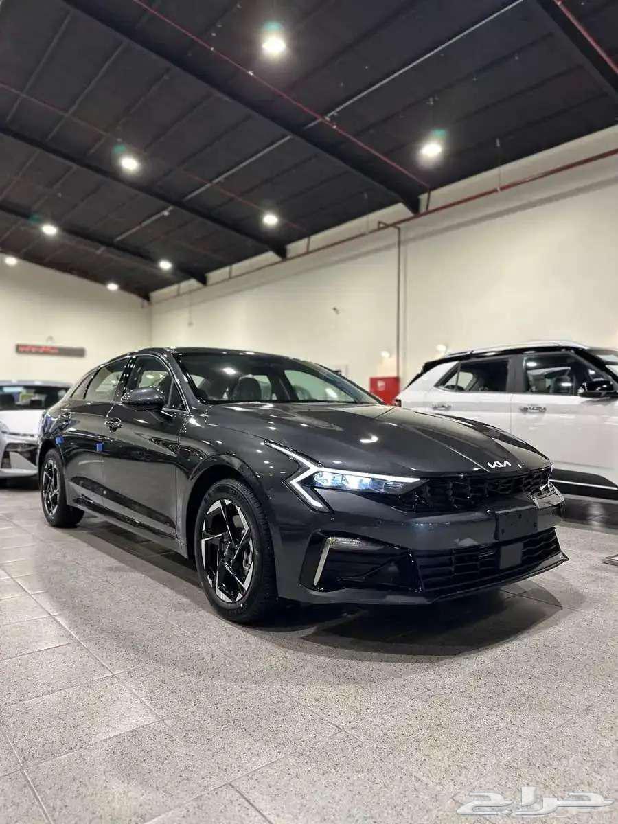 كيا K5 استاندر  مطور وفل كامل موديل 25 كاش وتقسيط63699265428995111