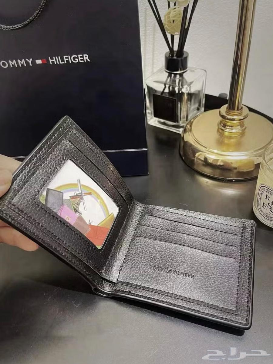 Tommy Hilfiger belt and wallet on order63655701292929114