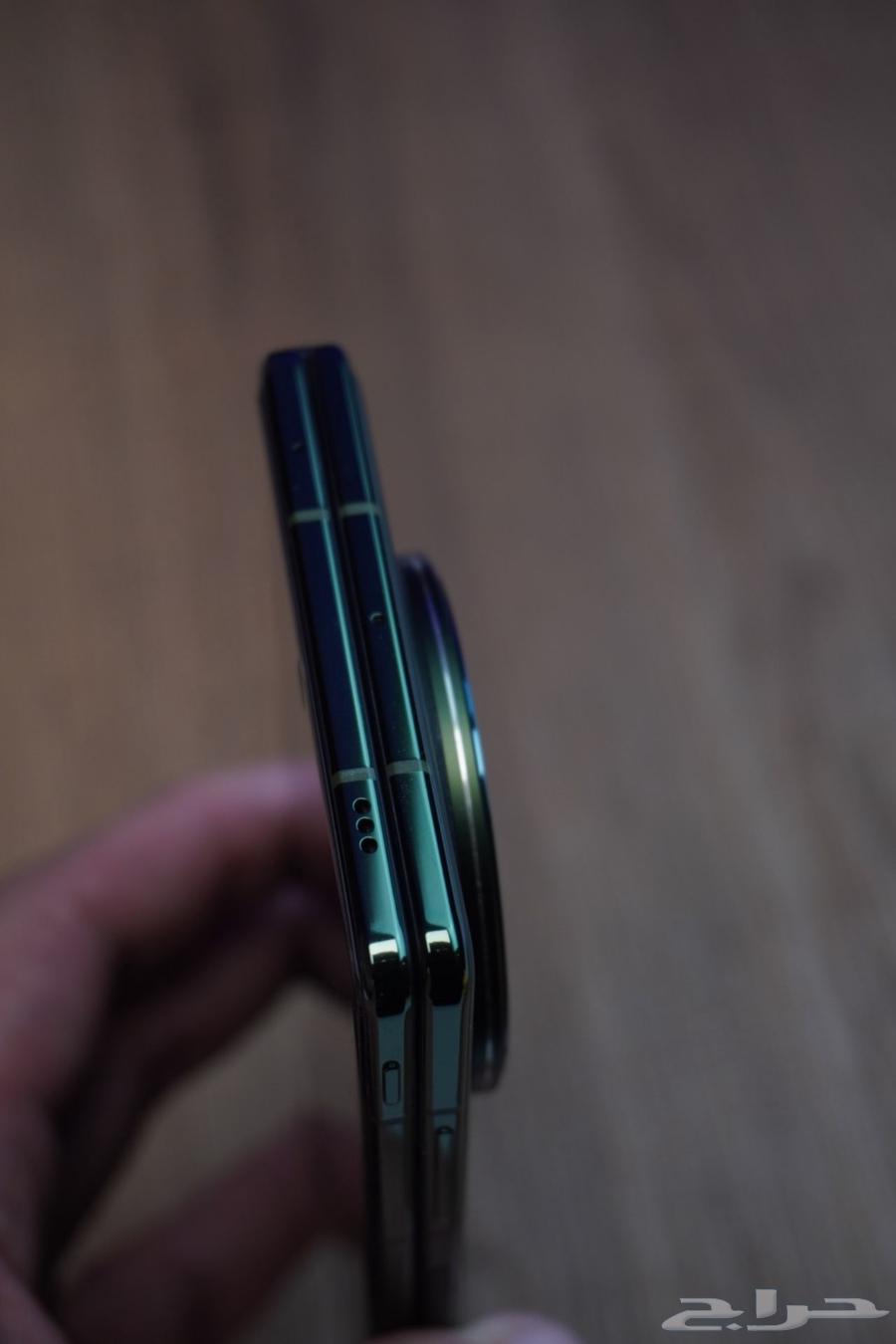 Vivo X Fold 563656134430978113