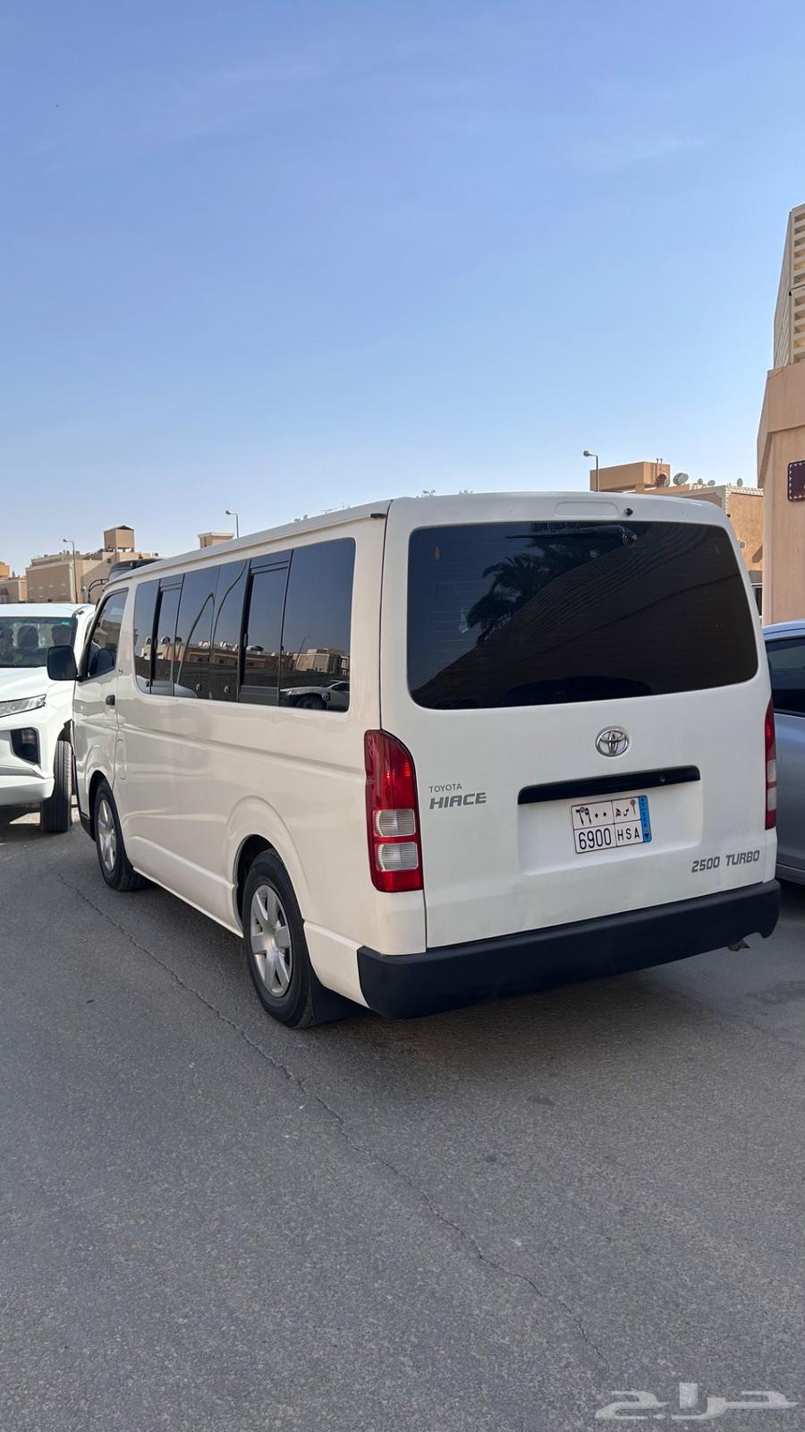 Bus for rent (((with driver only )))63699381303426110