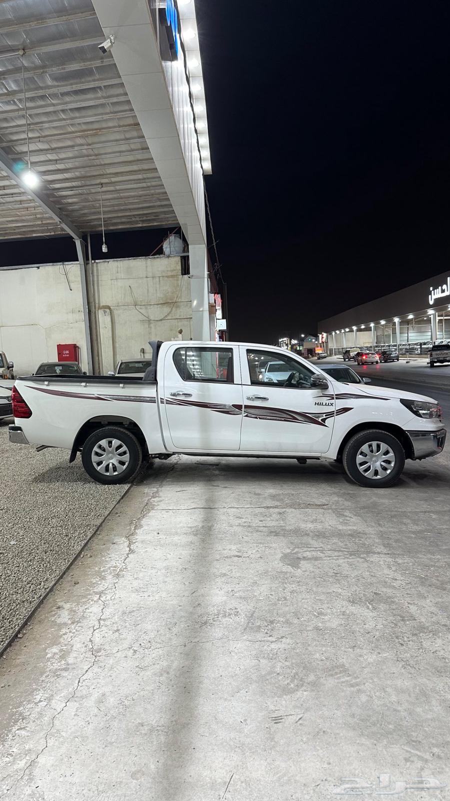 هايلوكس GLX بنزين 202563699975396227112