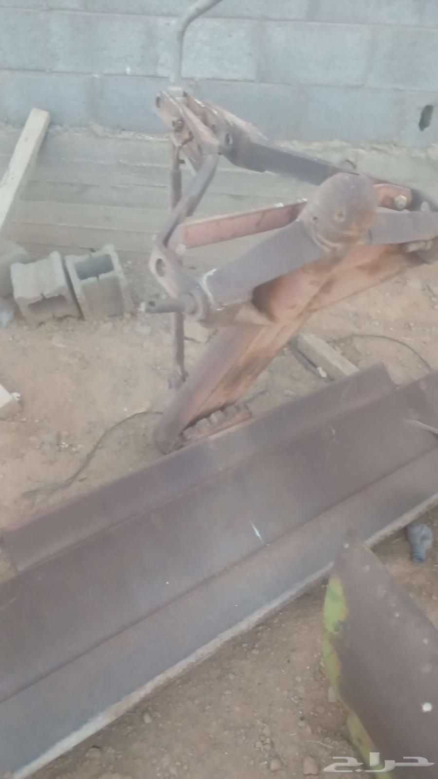 معدات زراعيه للبيع63700064619649110