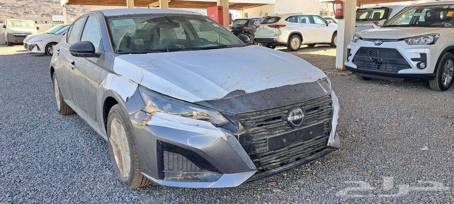 نيسان التيما SV نص فل 2024 - عرض63702857093761111